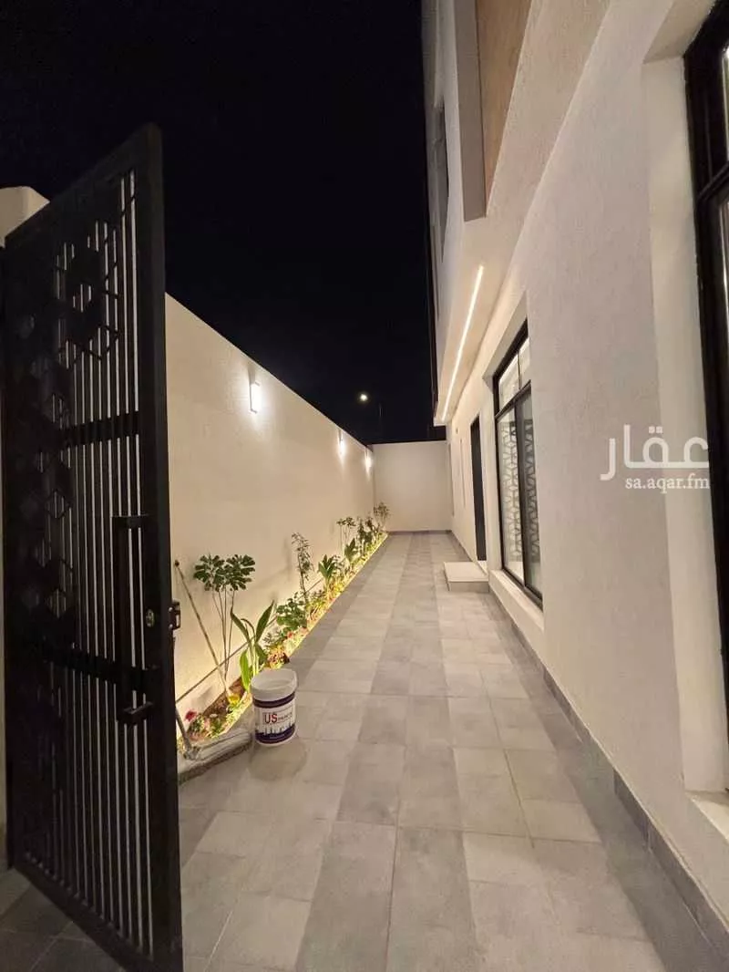 دور 3 غرف في الملقا 5