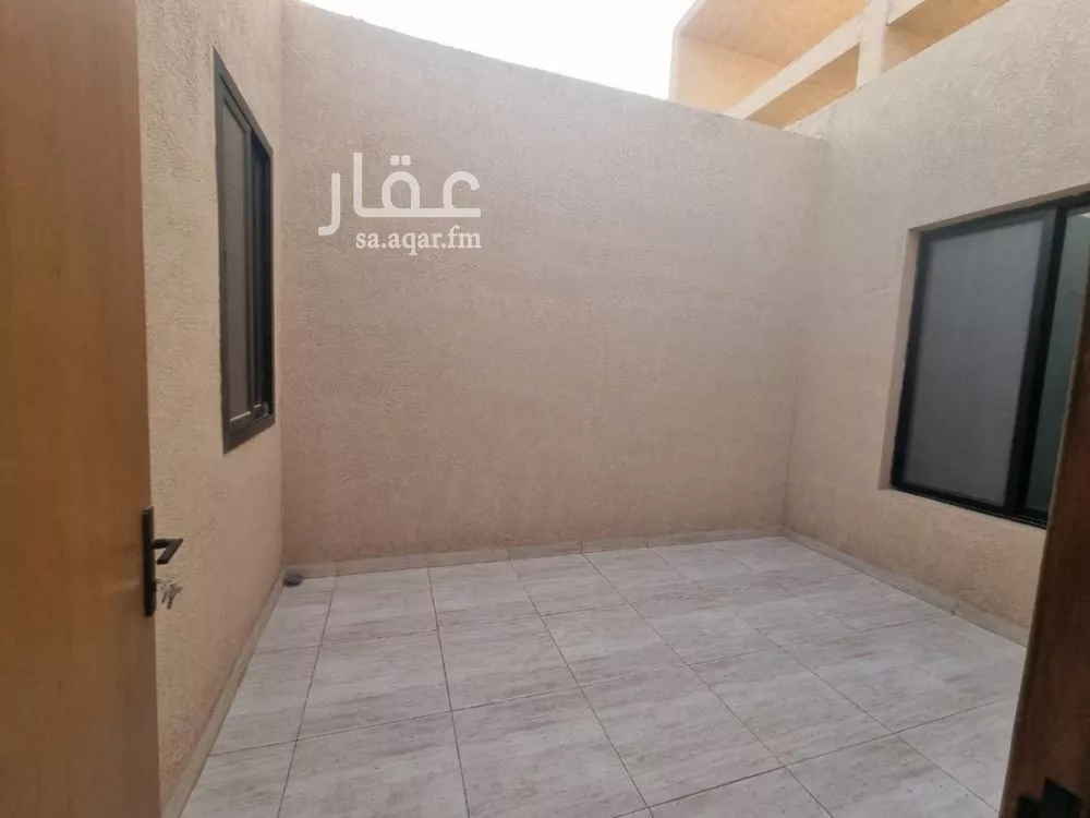 دور 4 غرف في السويدي 5