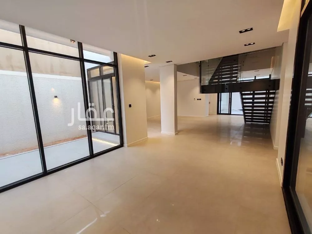 3 bedroom villa in King Abdullah, Riyadh 8