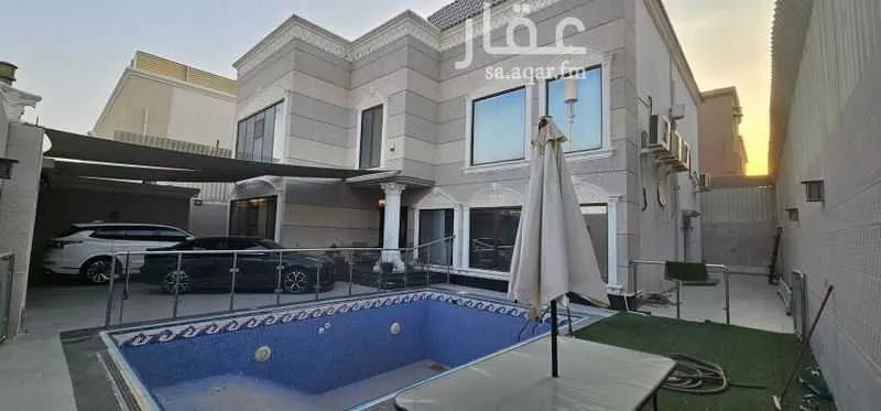 فيلا 9 غرف في تهامة 4