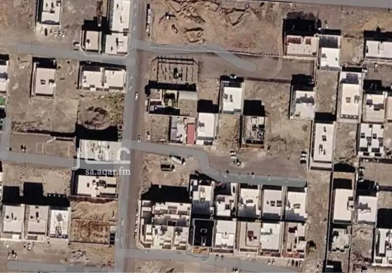 أرض 784 م² في ورقان