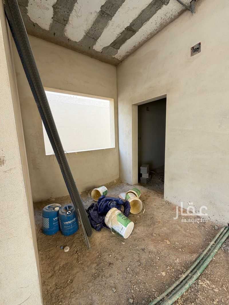 shop in Laban, Riyadh 5
