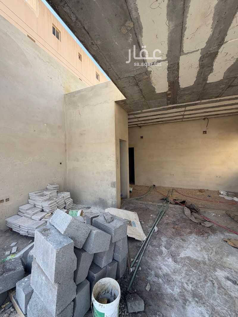 shop in Laban, Riyadh 11
