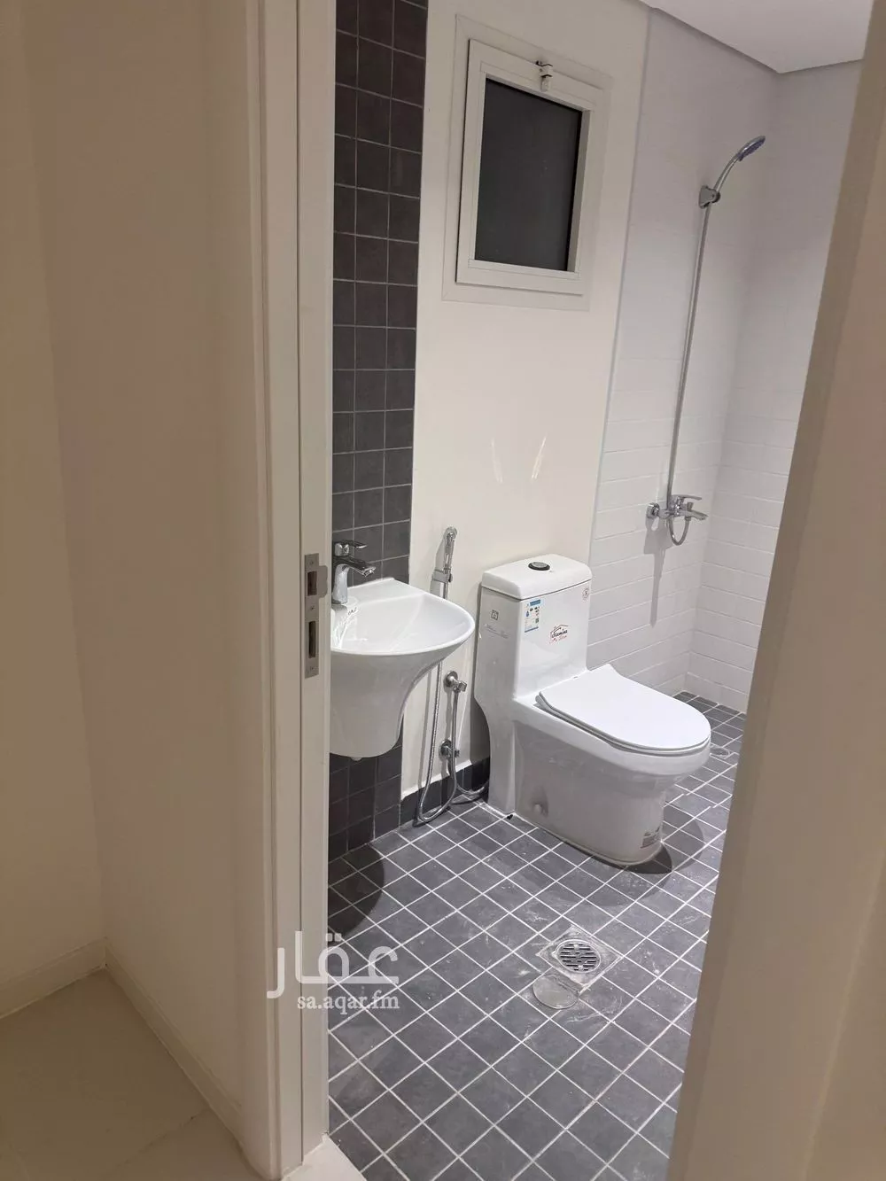 5 bedroom villa in Al Farouq, Riyadh 15