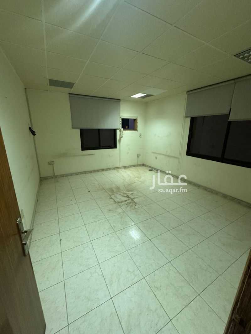 1 bedroom office in Al Wurud, Riyadh 18