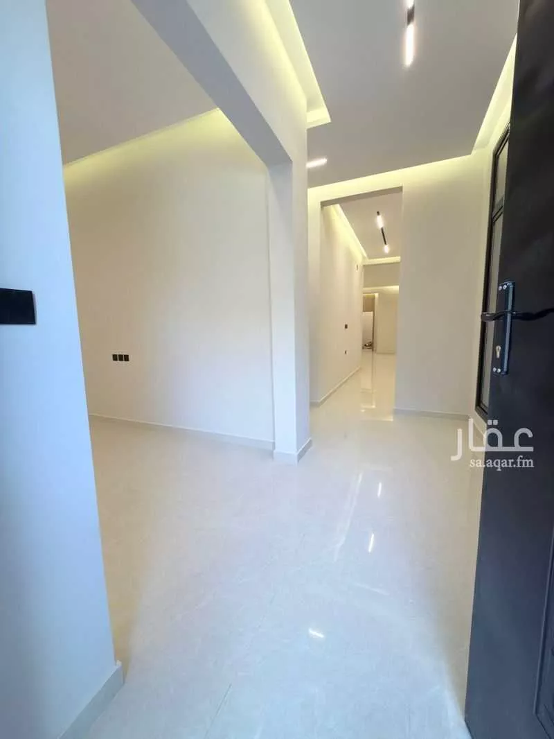 فيلا 5 غرف في الرمال 4