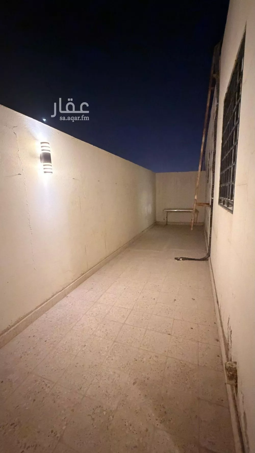 شقة 2 غرف في الملقا 4