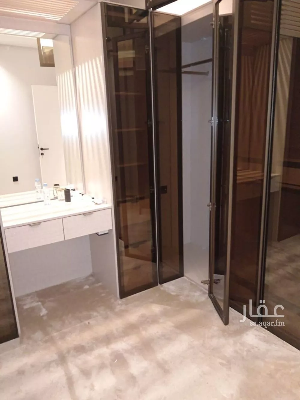 شقة 2 غرف في الملقا 1