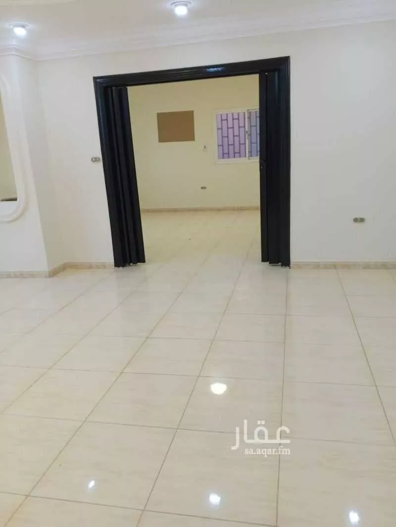 شقة 5 غرف في الصفا 2