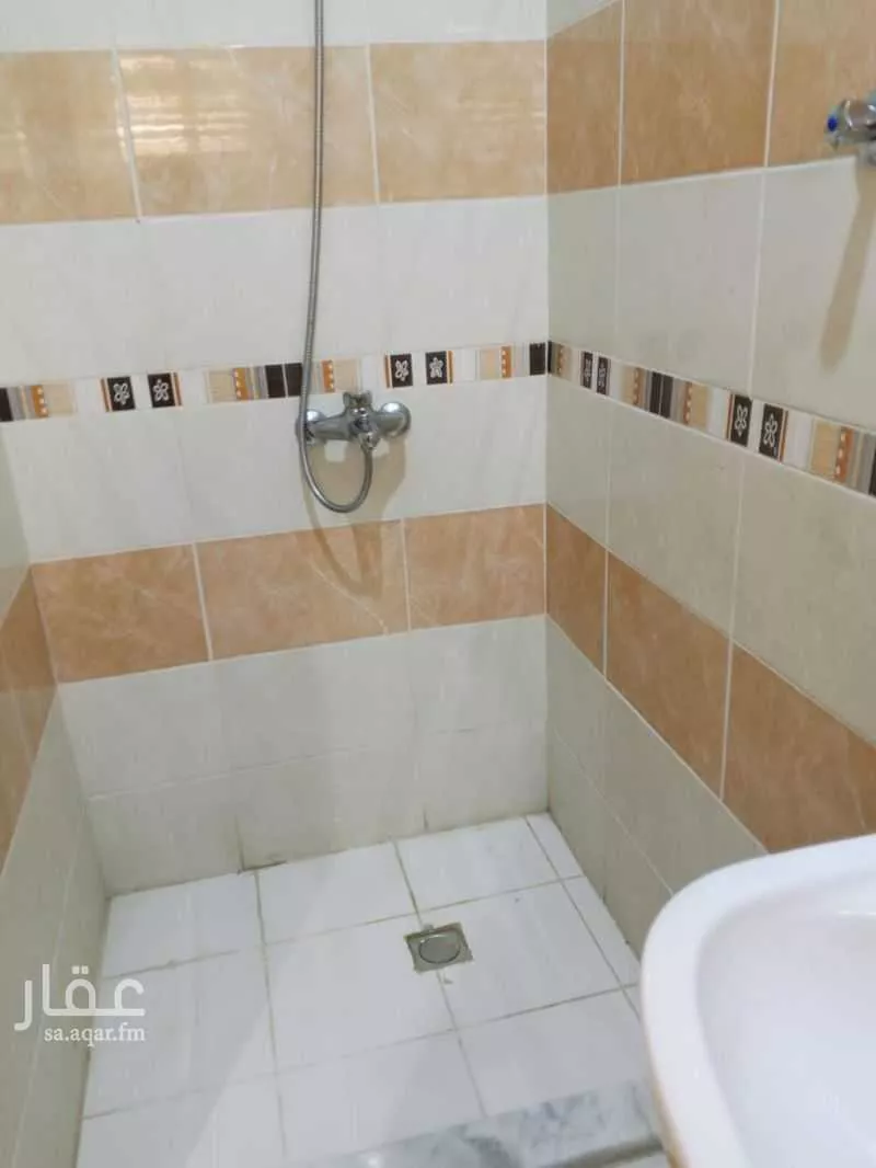 2 bedroom apartment in Al Safa, Jeddah 5