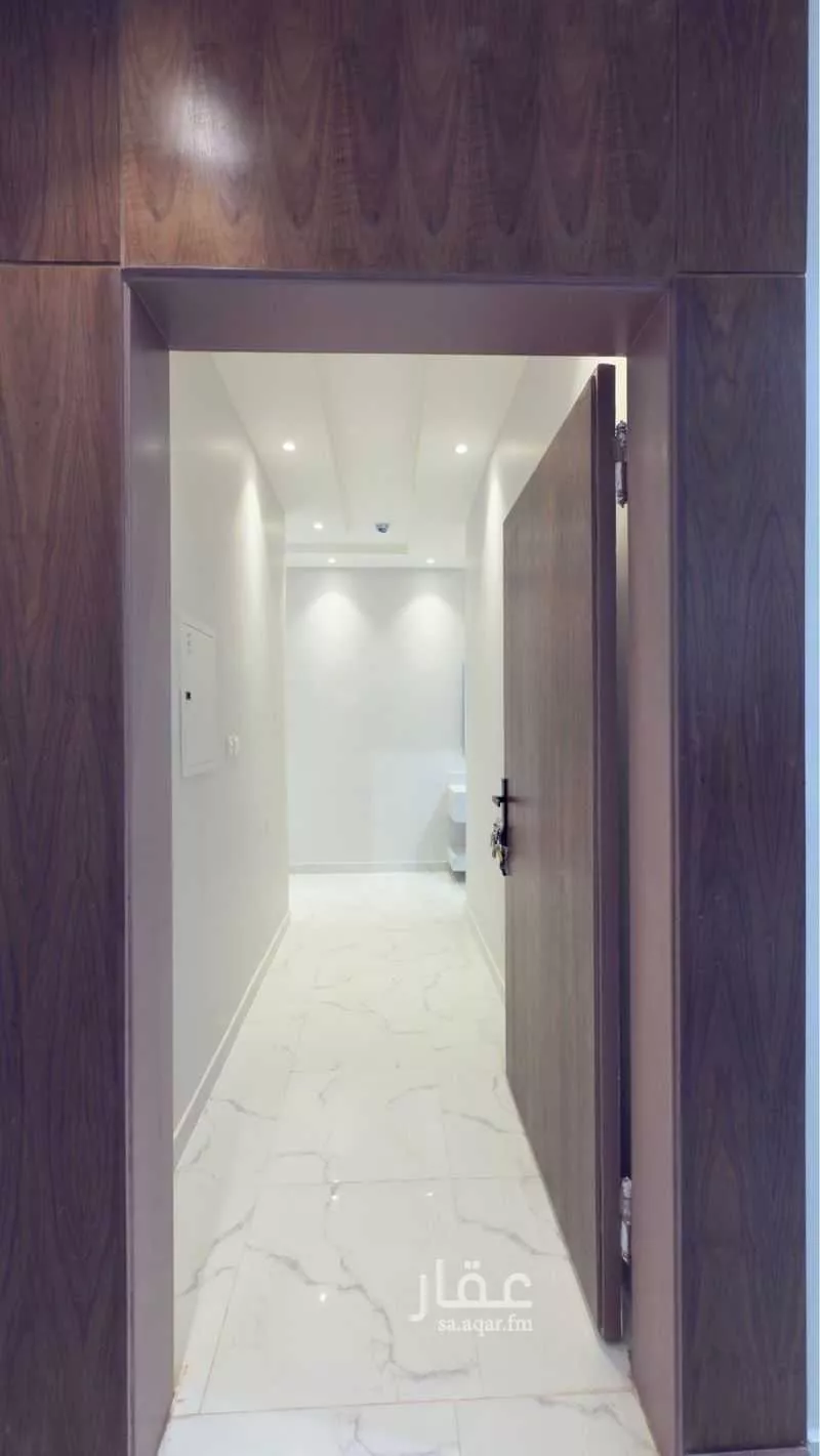 4 bedroom apartment in Tuwaiq, Riyadh 4