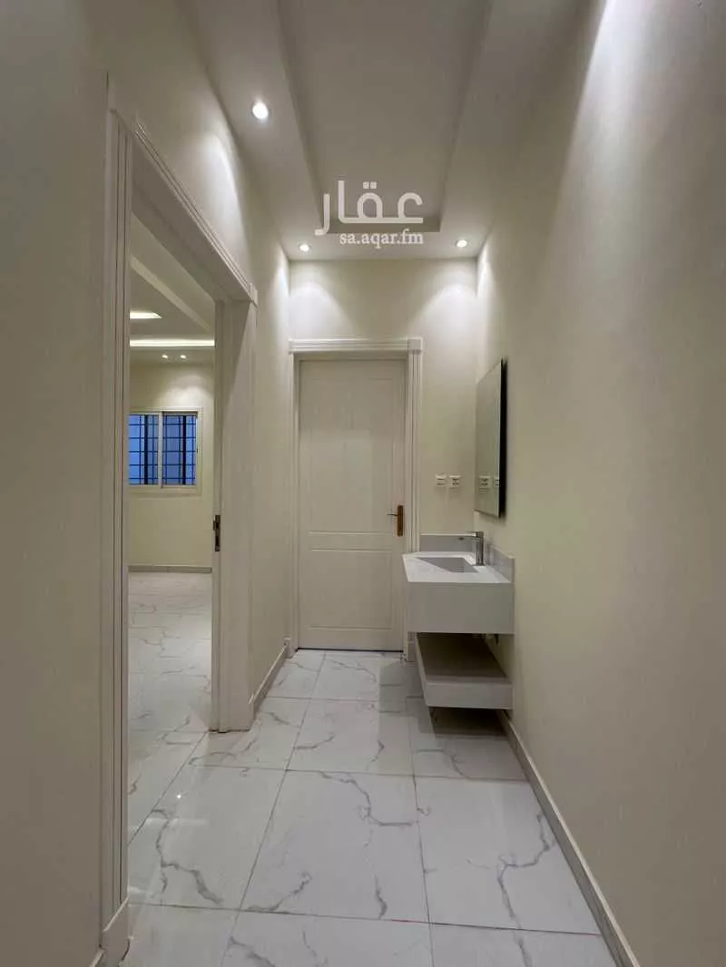 4 bedroom apartment in Tuwaiq, Riyadh 5