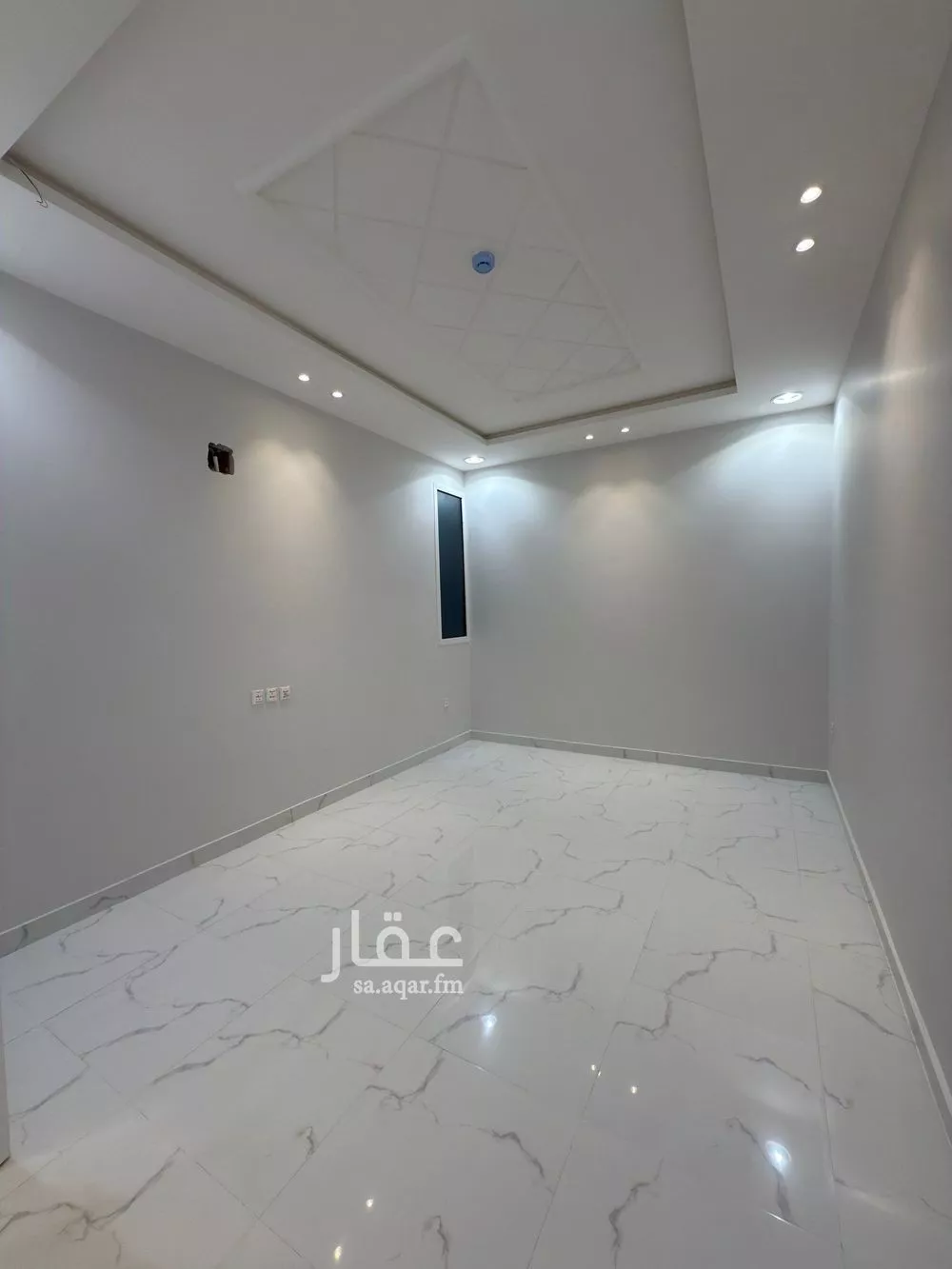 شقة 5 غرف في طويق 5