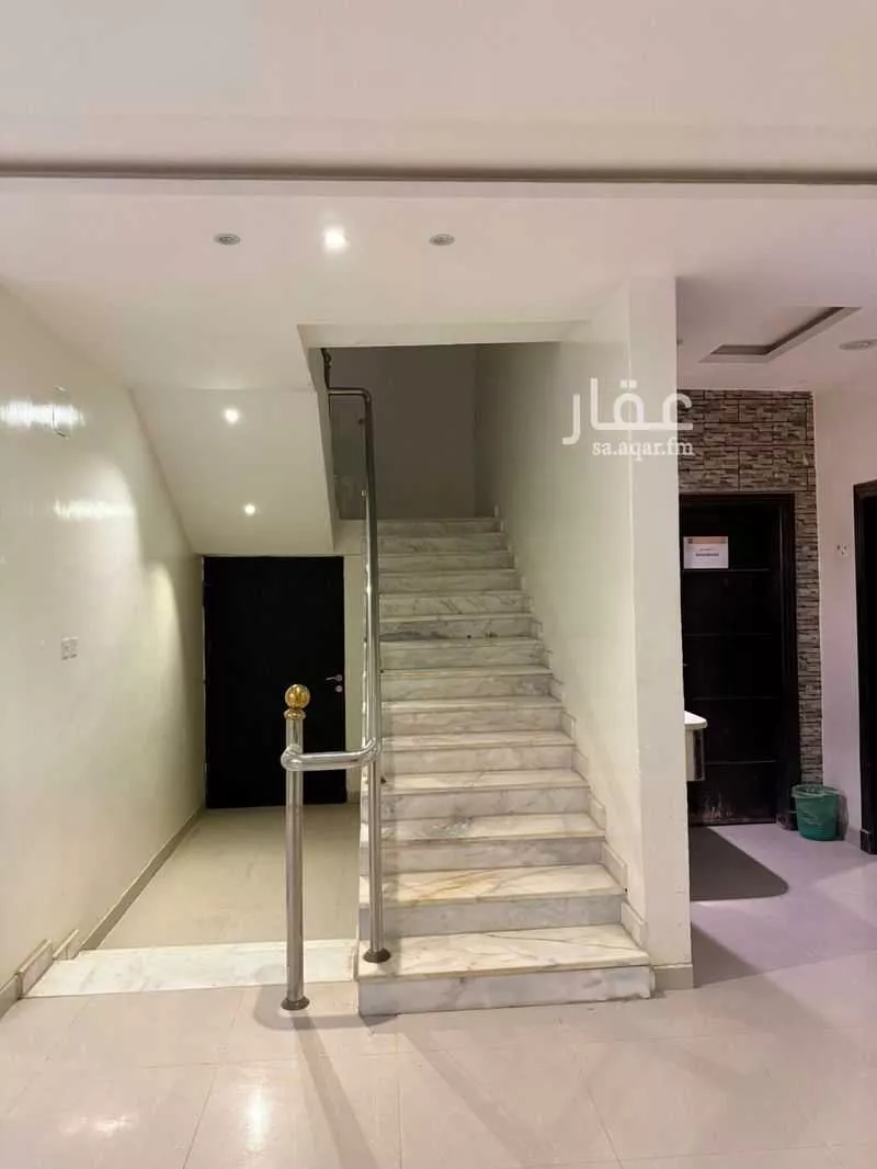 5 bedroom villa in Badr 2