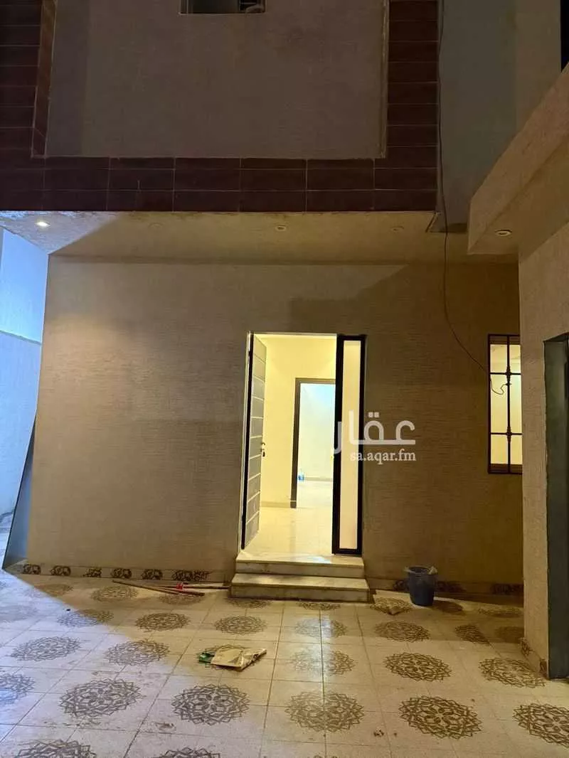 5 bedroom villa in Badr 3
