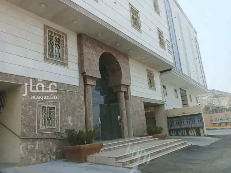 4 bedroom apartment in Al Usaylah, Makkah 8
