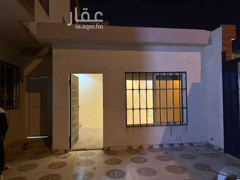 5 bedroom villa in Badr 4