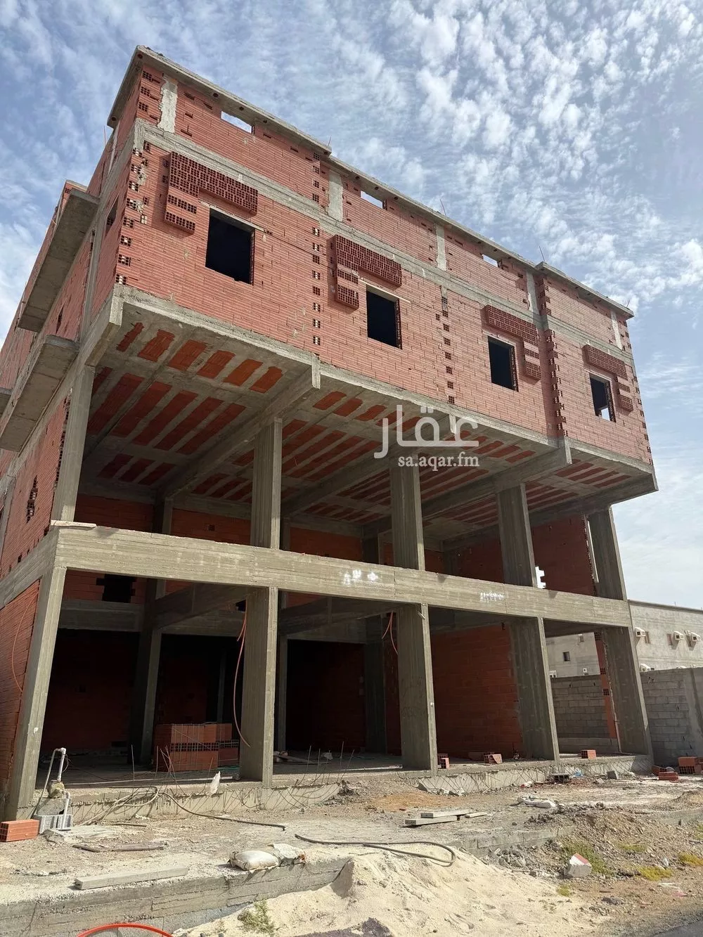 عمارة 625 م² في جدة