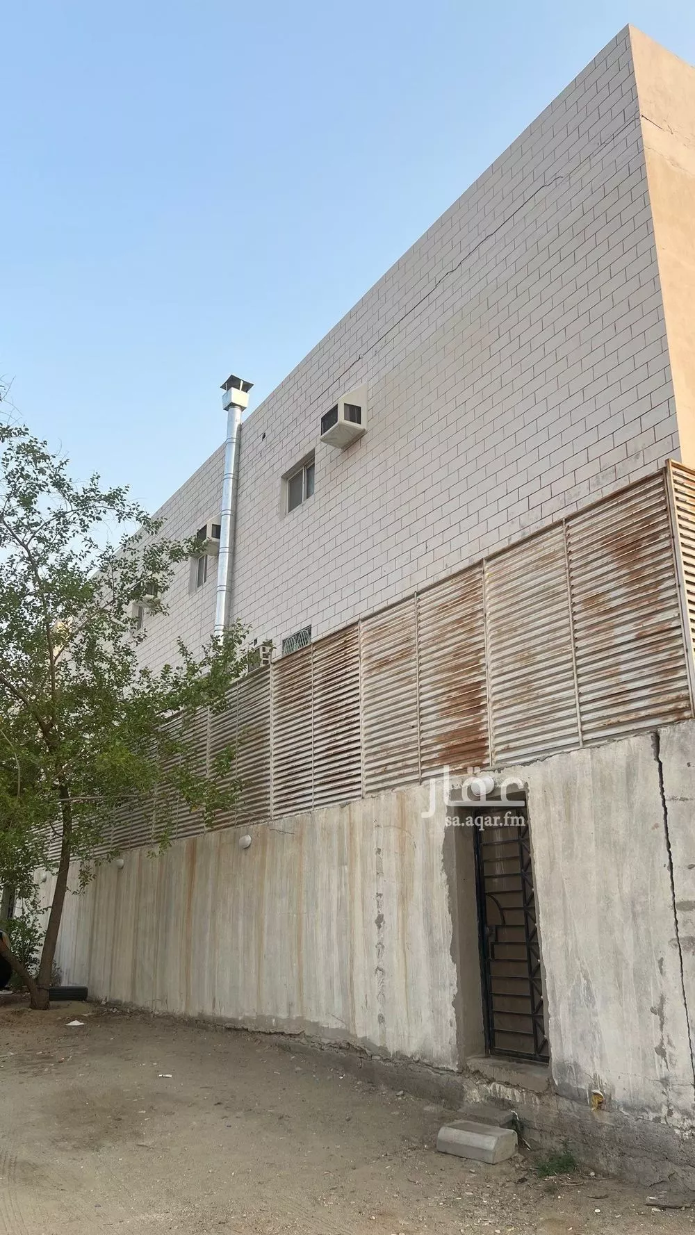 عمارة 900 م² في العوالي 2