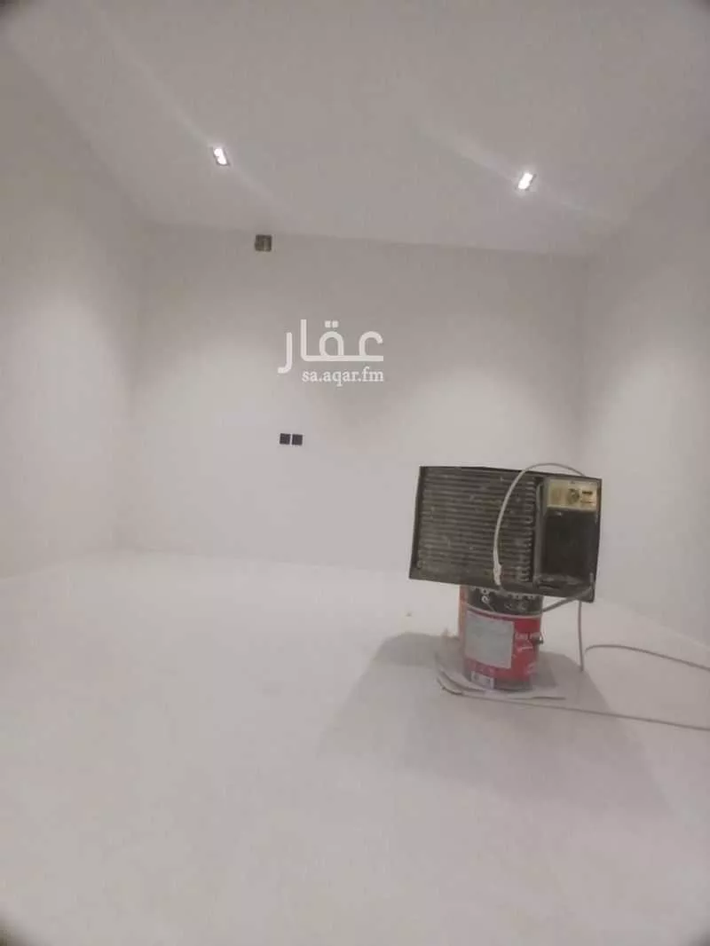3 bedroom villa in Tuwaiq, Riyadh 11