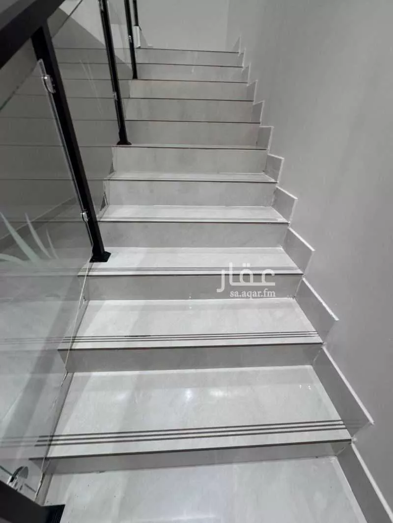 3 bedroom apartment in Tuwaiq 3