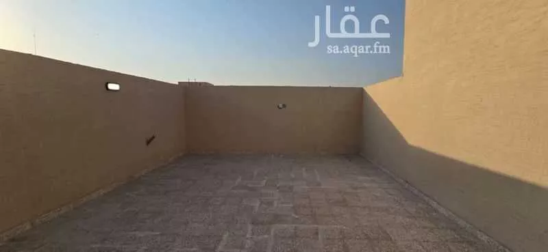 5 bedroom apartment in Sultana, Riyadh 9
