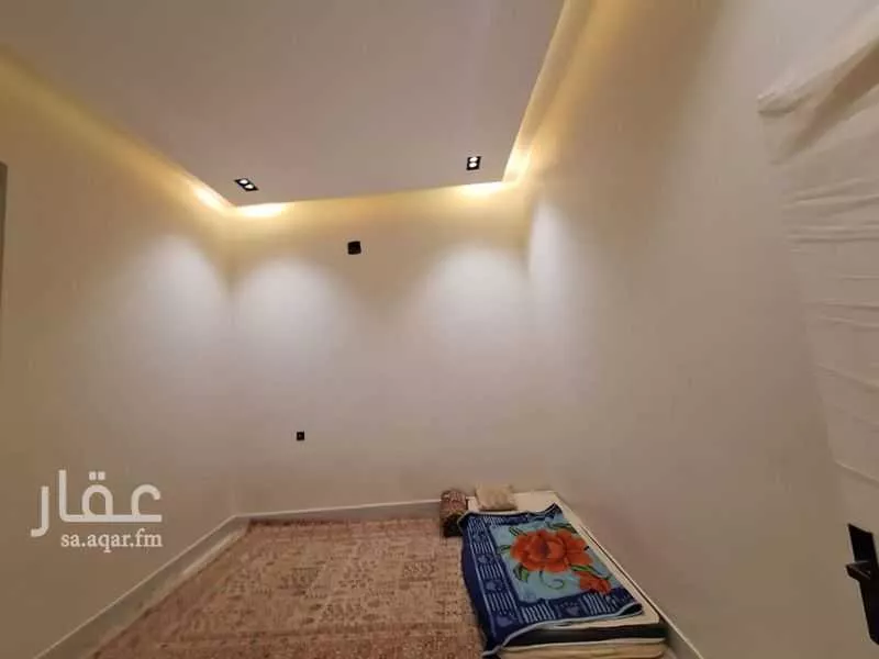 فيلا 5 غرف في المهدية 4