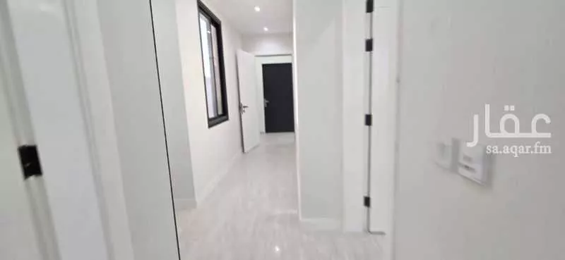 5 bedroom apartment in Sultana, Riyadh 15