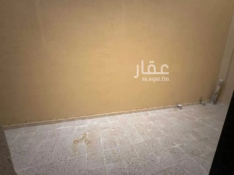 3 bedroom villa in Tuwaiq, Riyadh 10