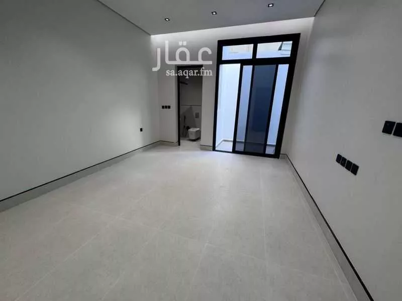 شقة 4 غرف في الزهرة 5