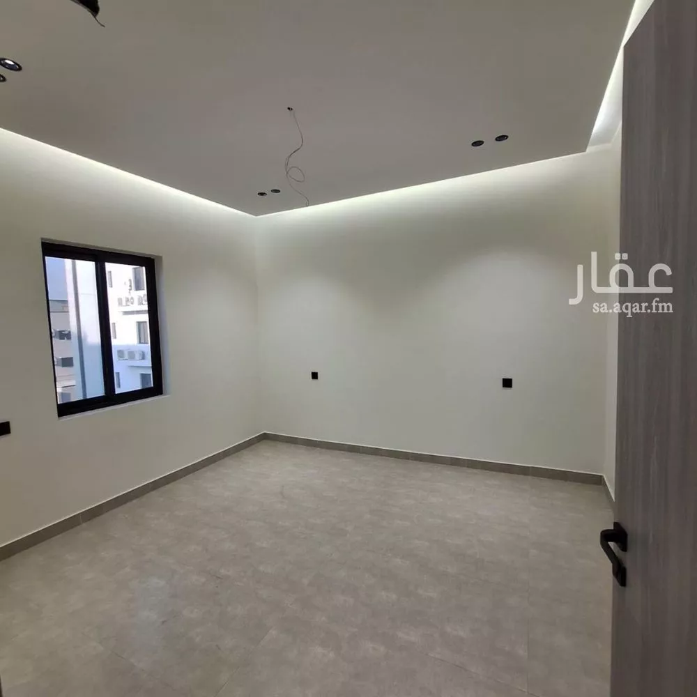 شقة 3 غرف في النزهة 2