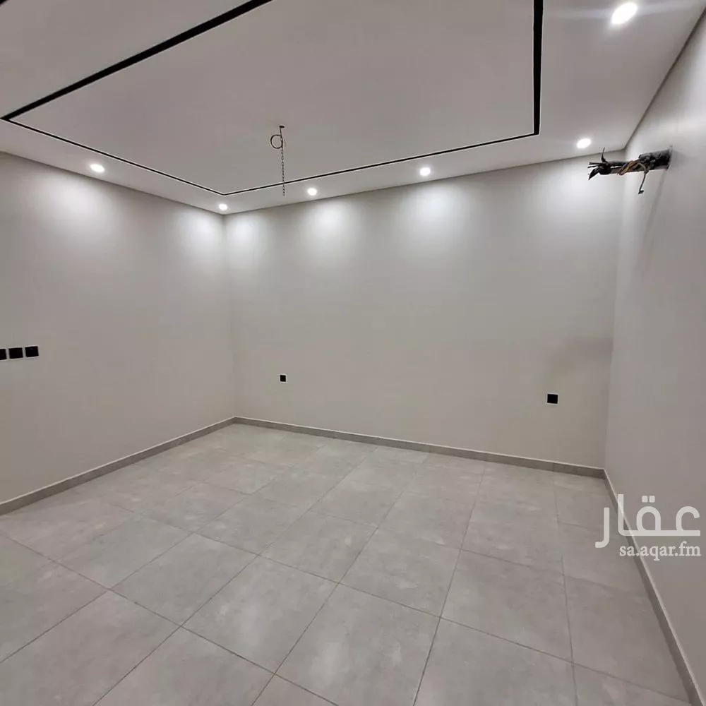 شقة 4 غرف في الصفا 5