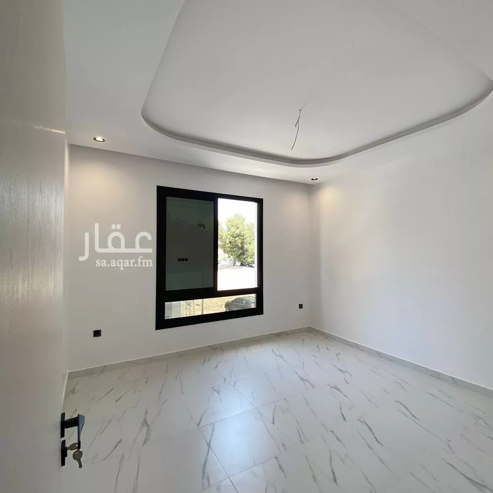 شقة 4 غرف في الصفا 3