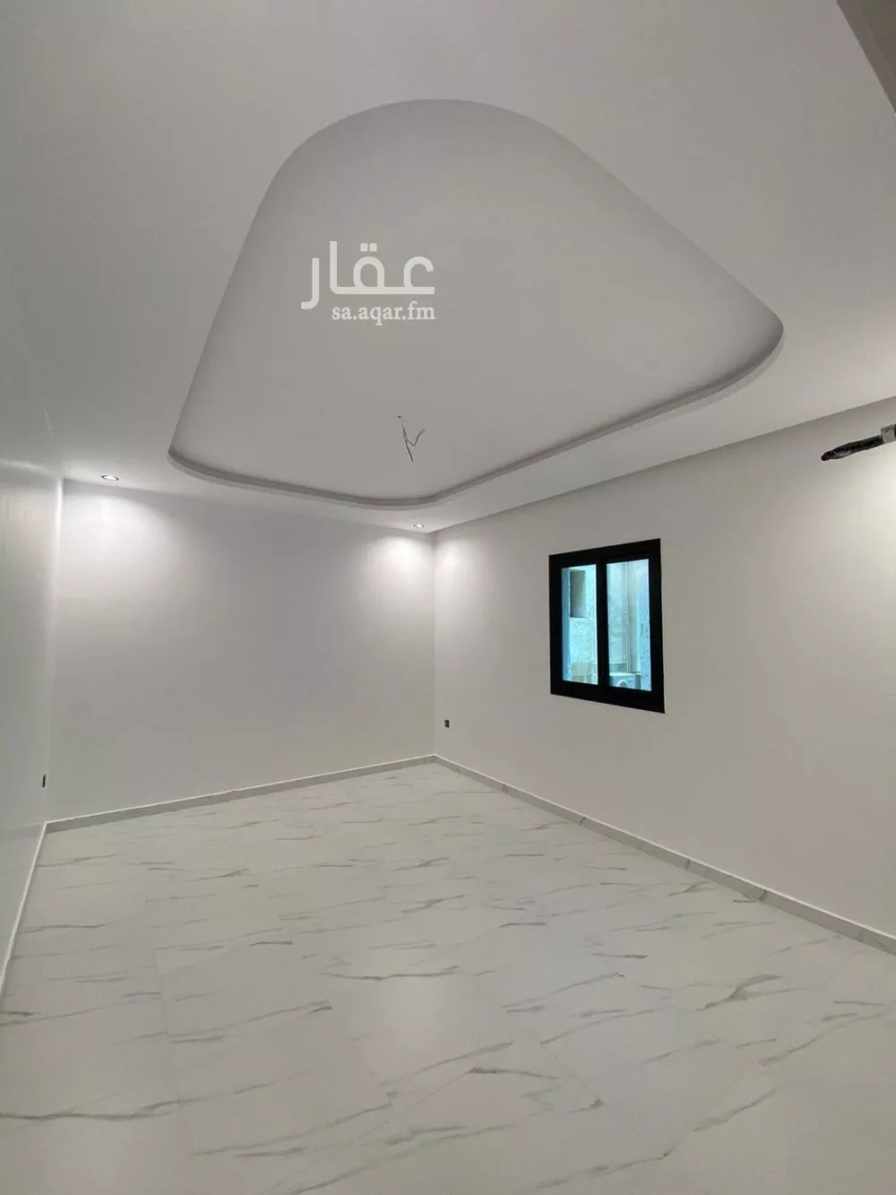 شقة 4 غرف في الصفا 5