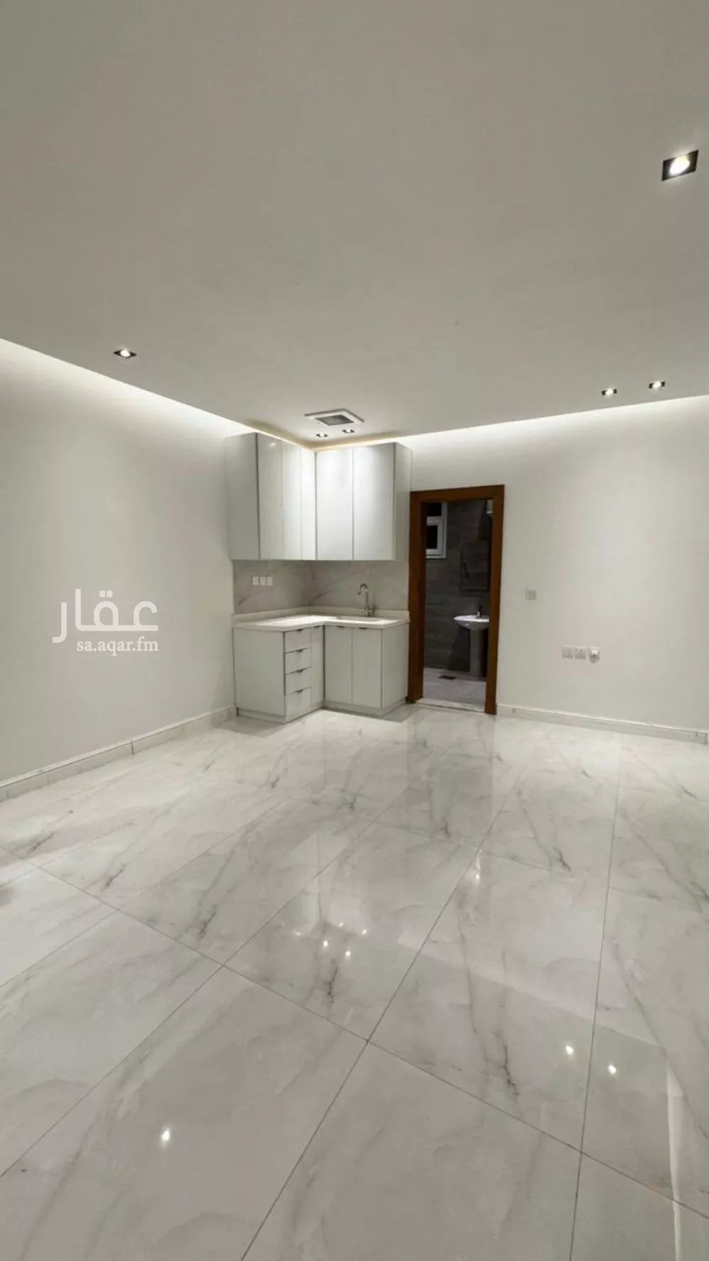 شقة 1 غرف في الربيع 3