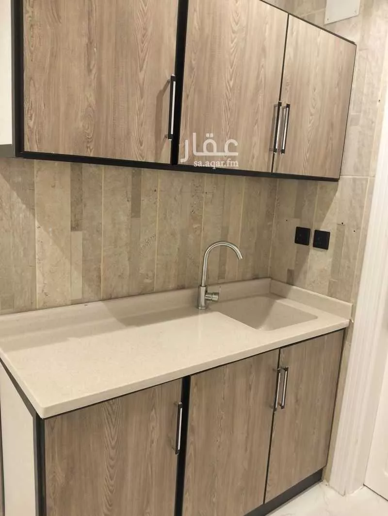 2 bedroom floor in Al Rawdah 4