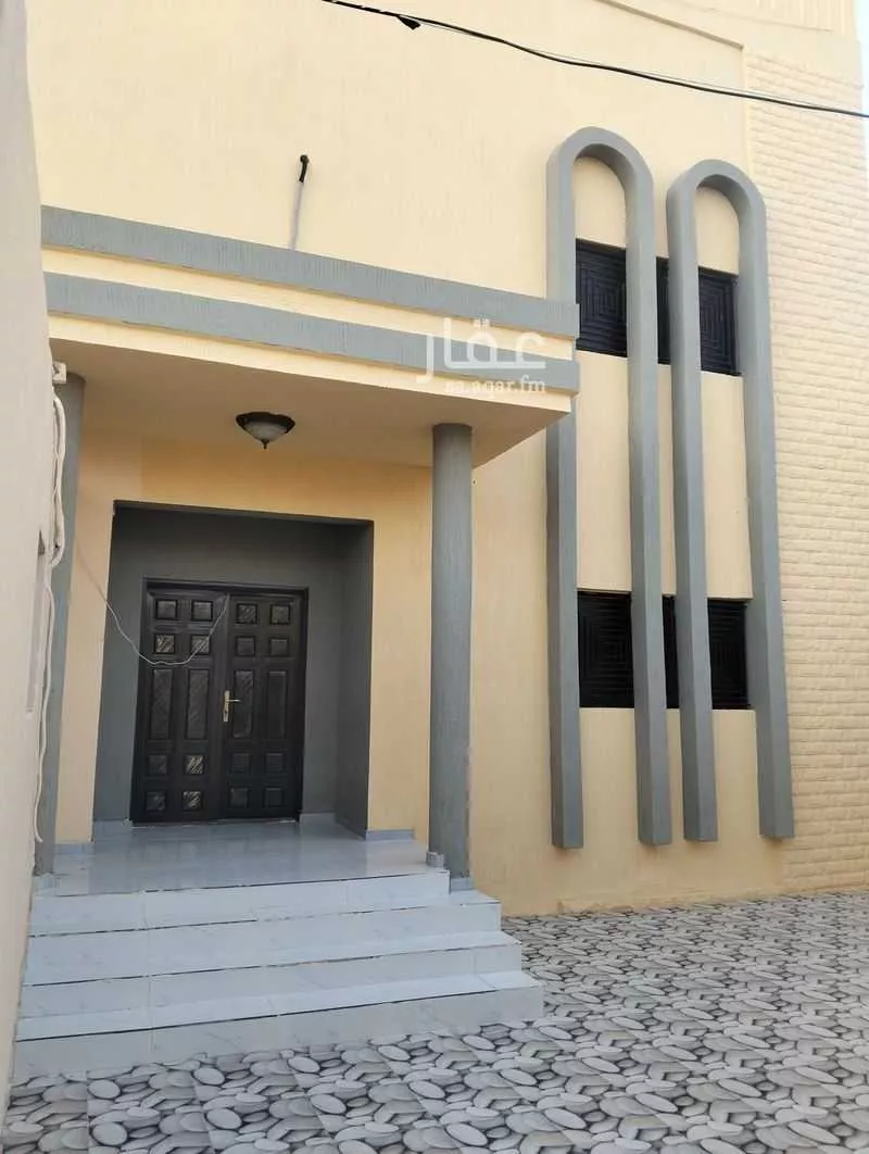 2 bedroom floor in Al Rawdah 1