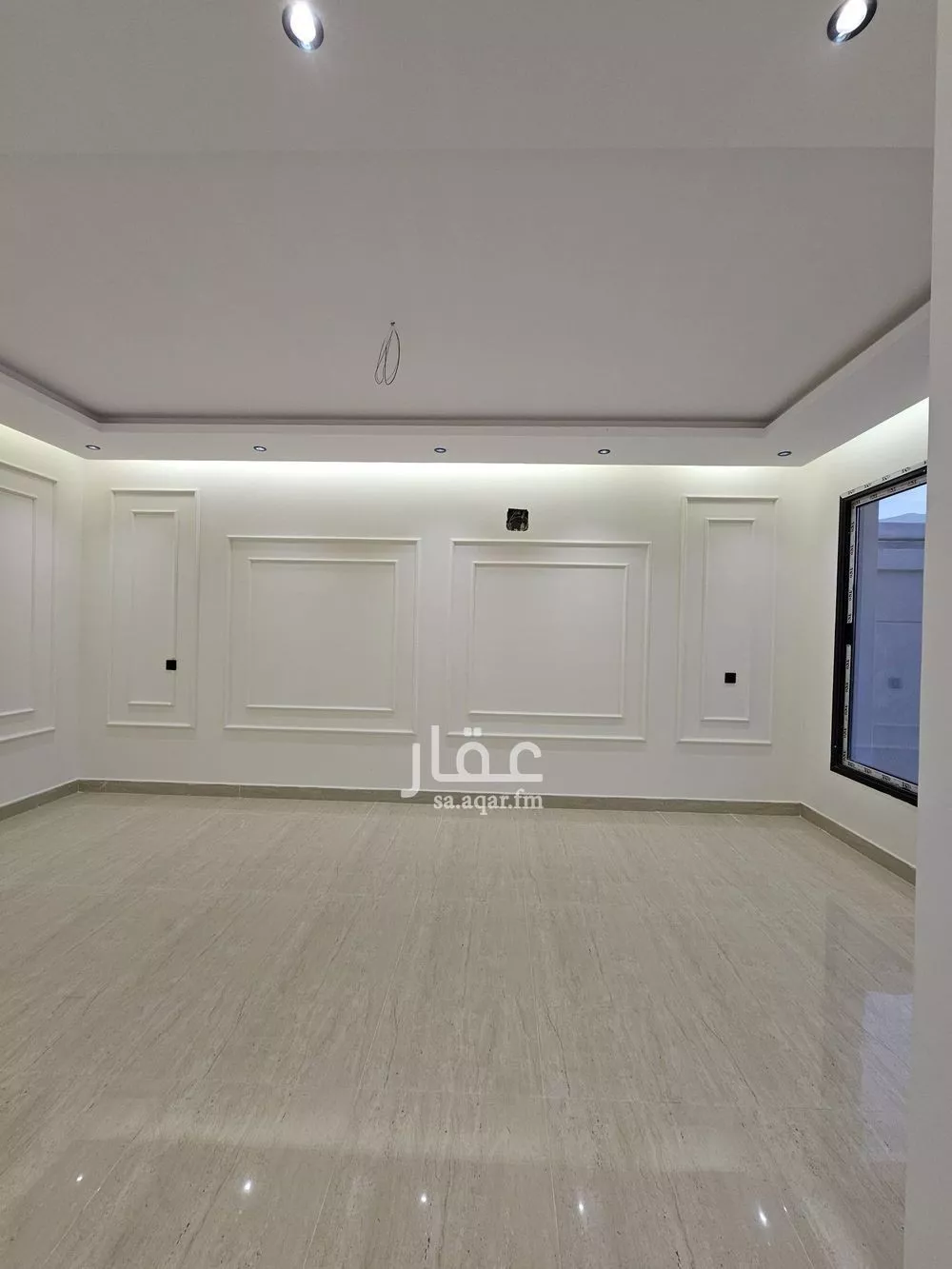 فيلا 6 غرف في ضاحية الملك فهد 3