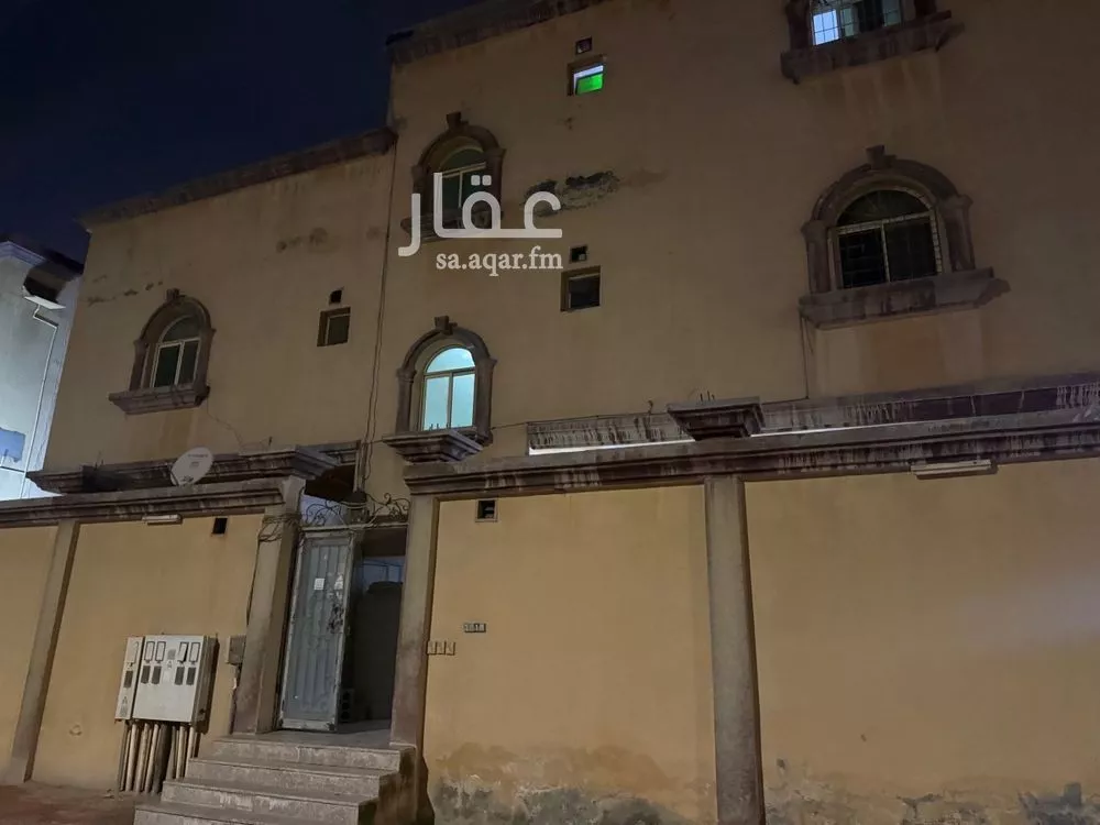 عمارة 400 م² في طيبة 2