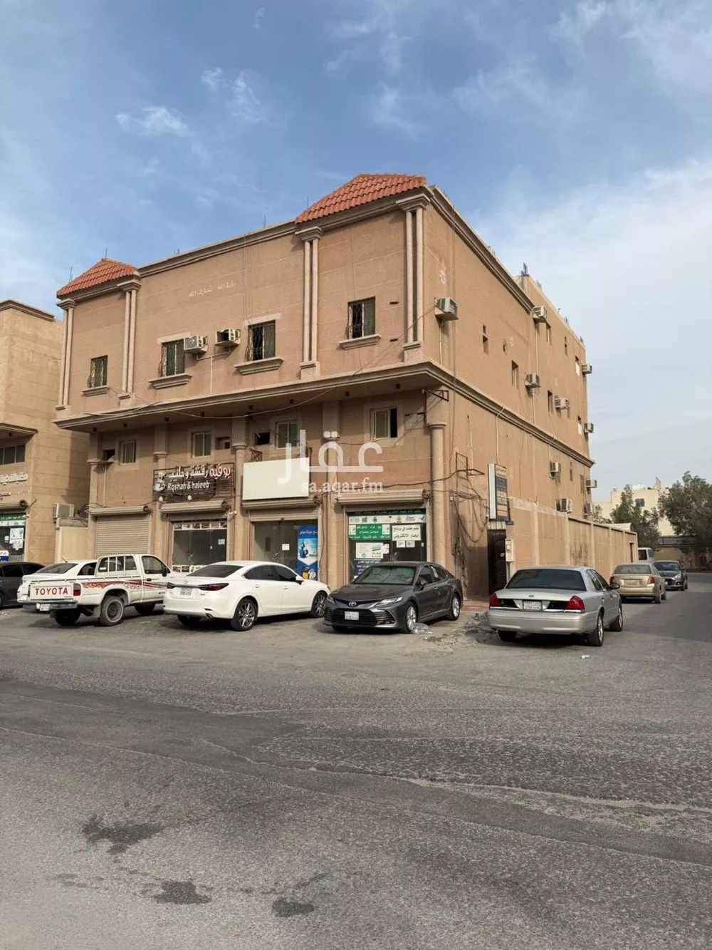 عمارة 600 م² في طيبة 1