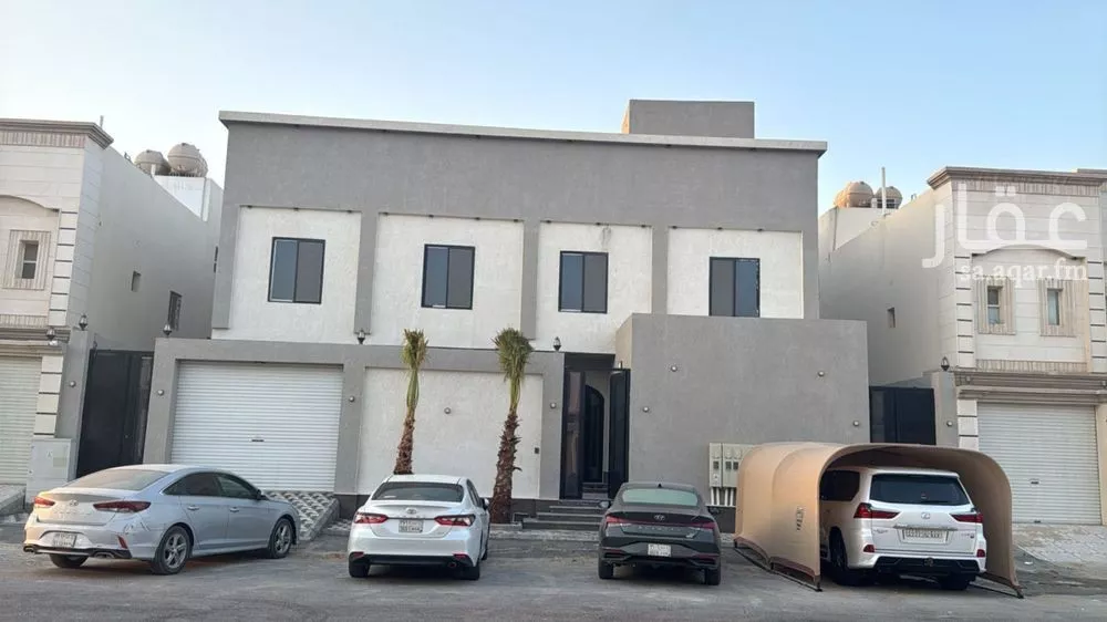 شقة 12 غرف في ضاحية الملك فهد 2