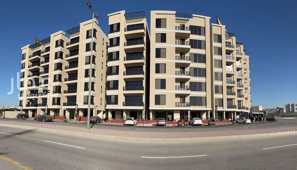 شقة 3 غرف في طيبة 1