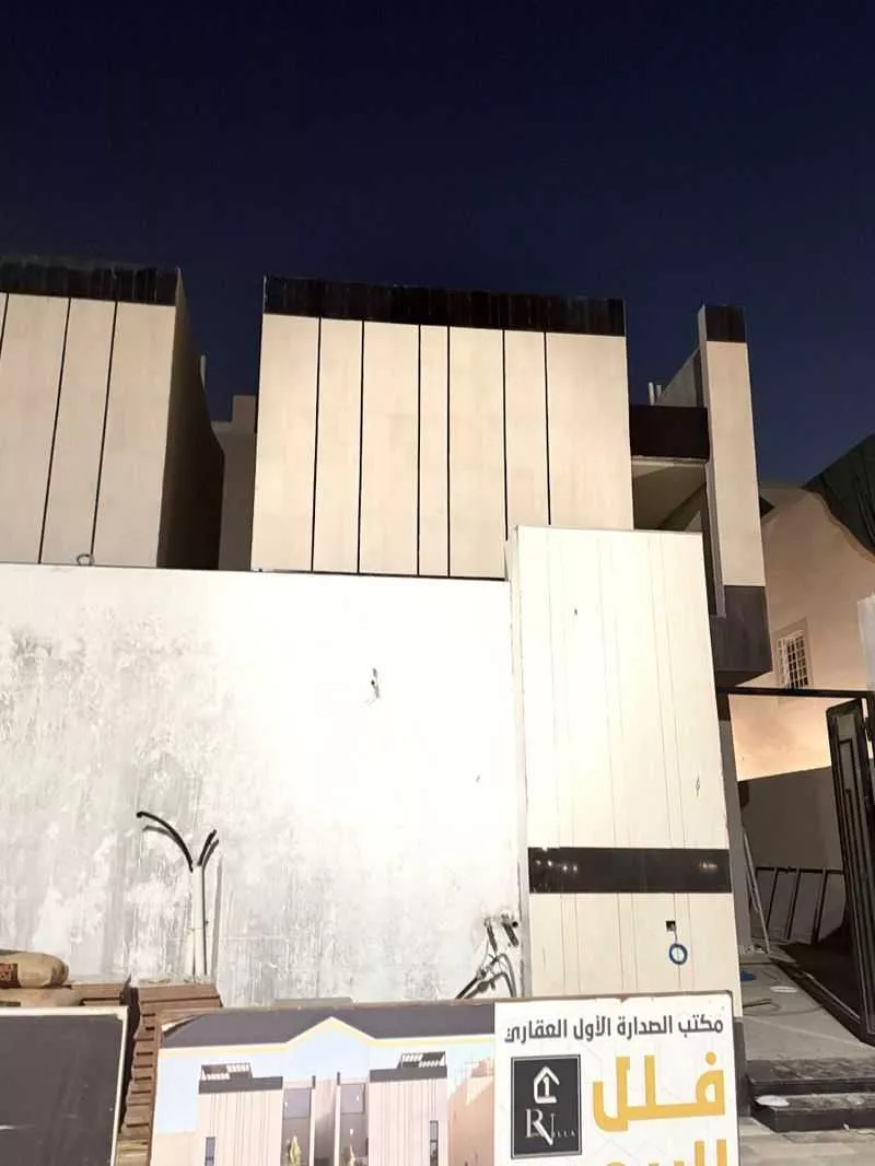 فيلا 6 غرف في ضاحية الملك فهد 4