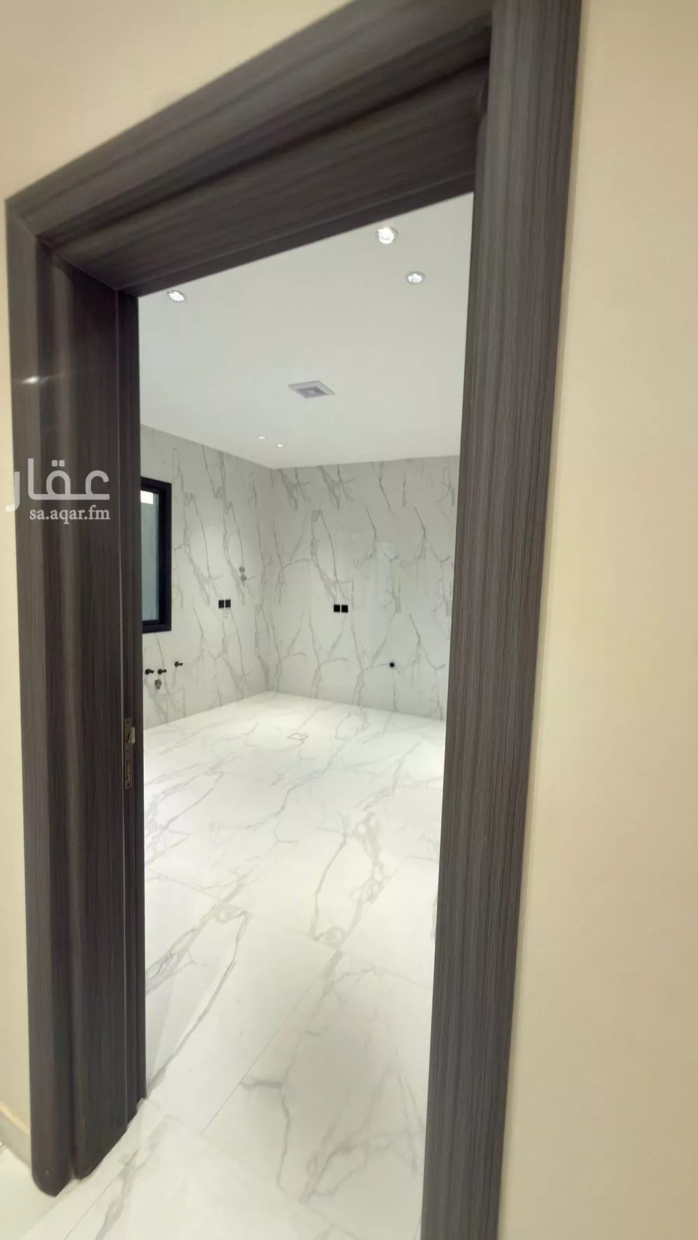 فيلا 6 غرف في الشعلة 3