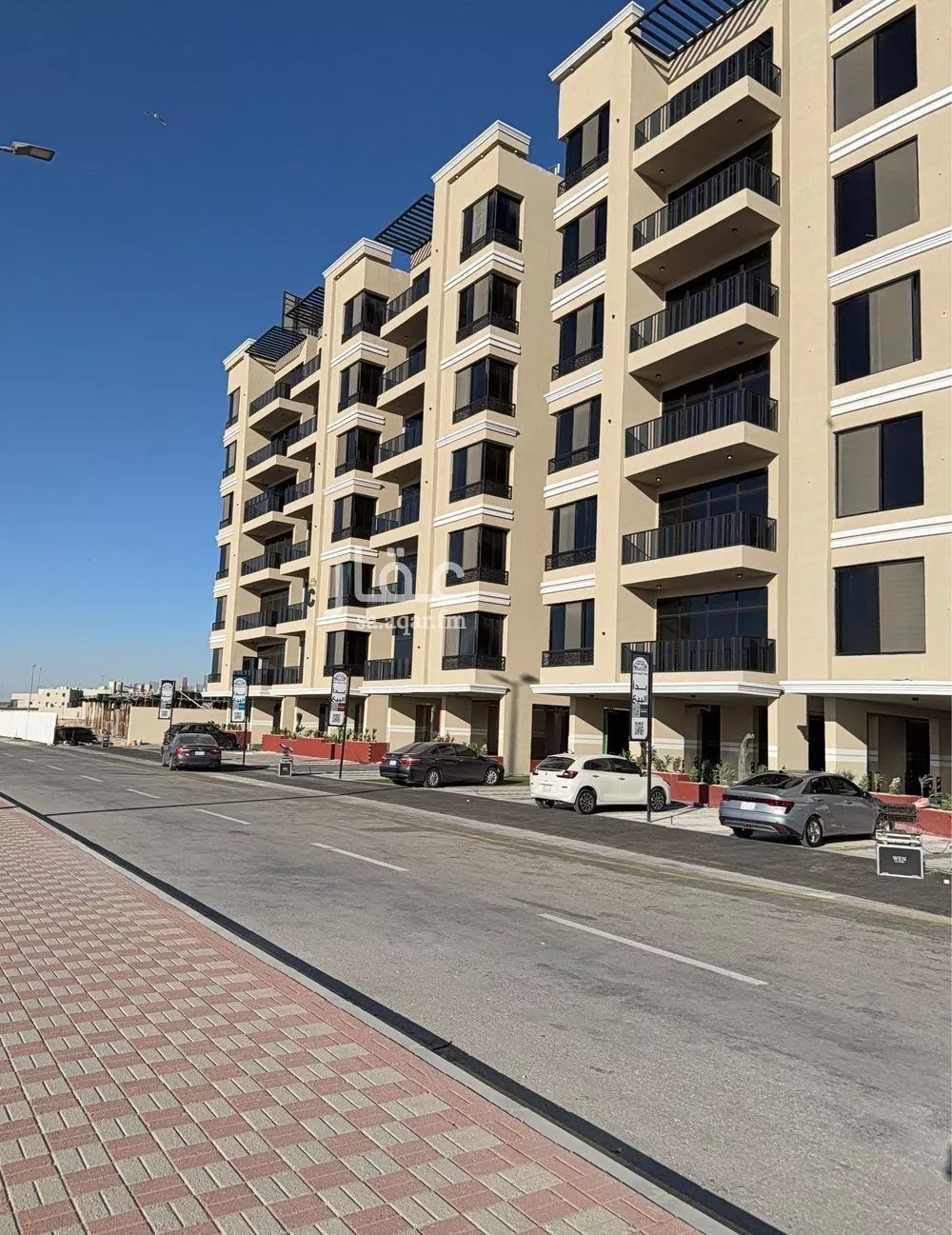 شقة 3 غرف في طيبة 4