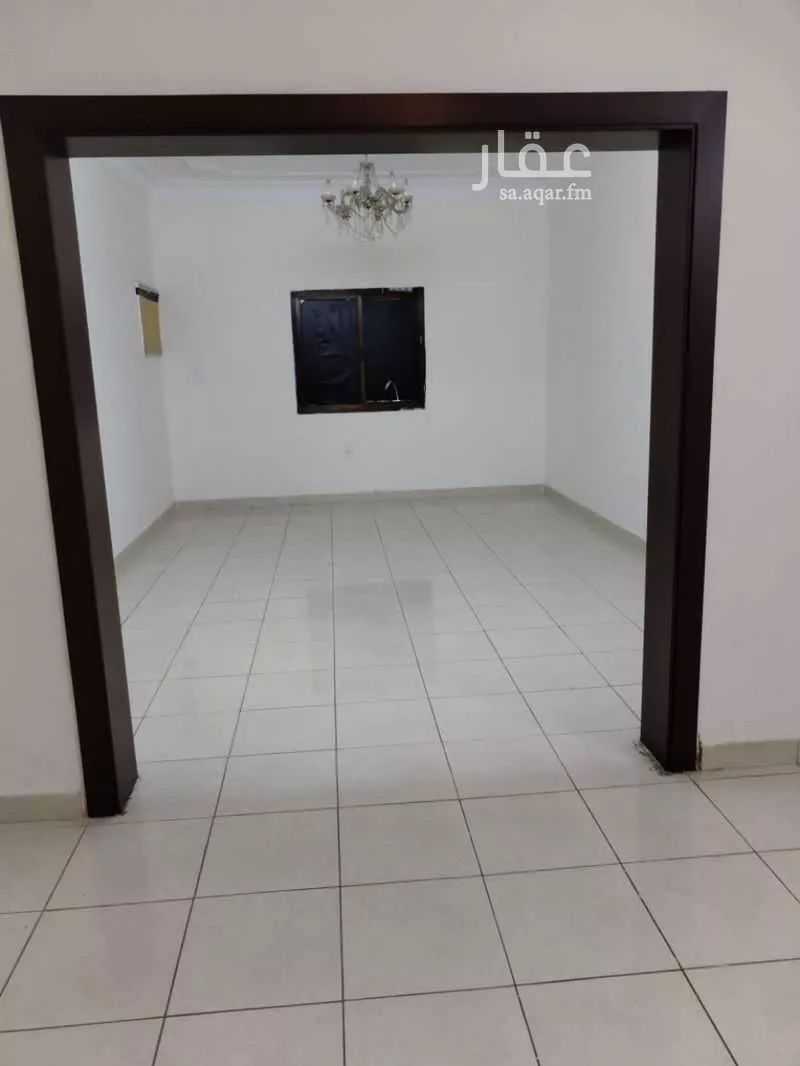 عمارة 750 م² في مشرفة 5