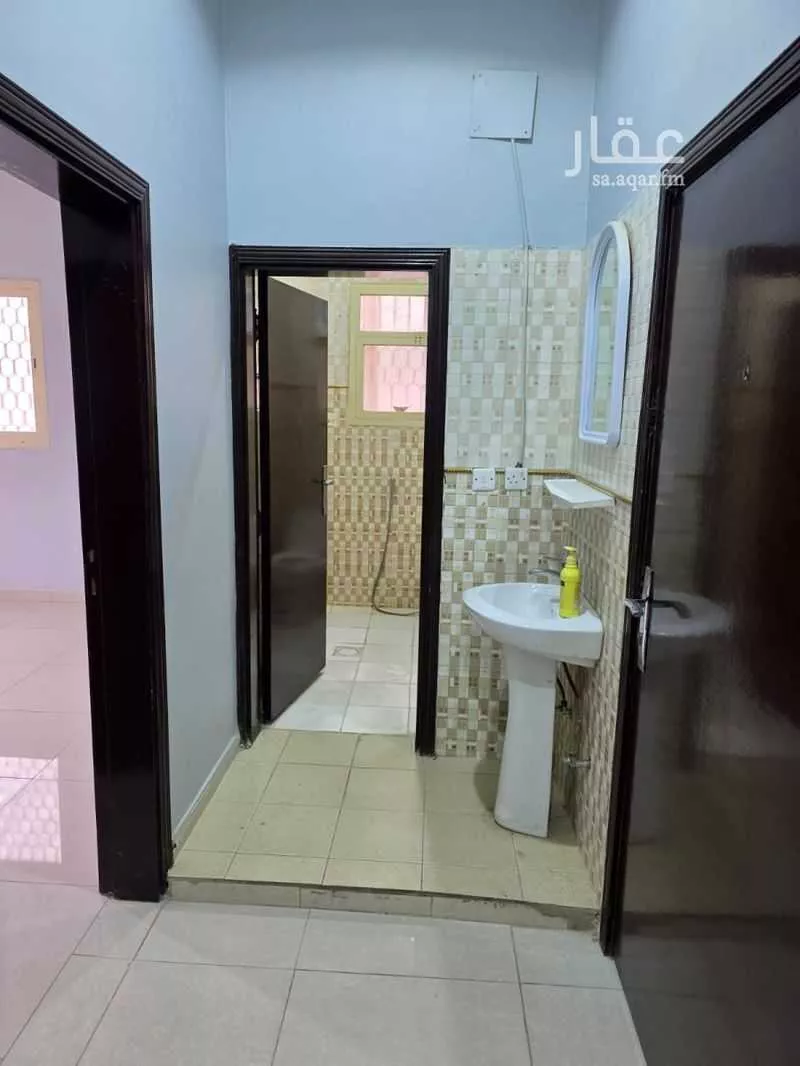 4 bedroom apartment in Al Nuzhah, Riyadh 8