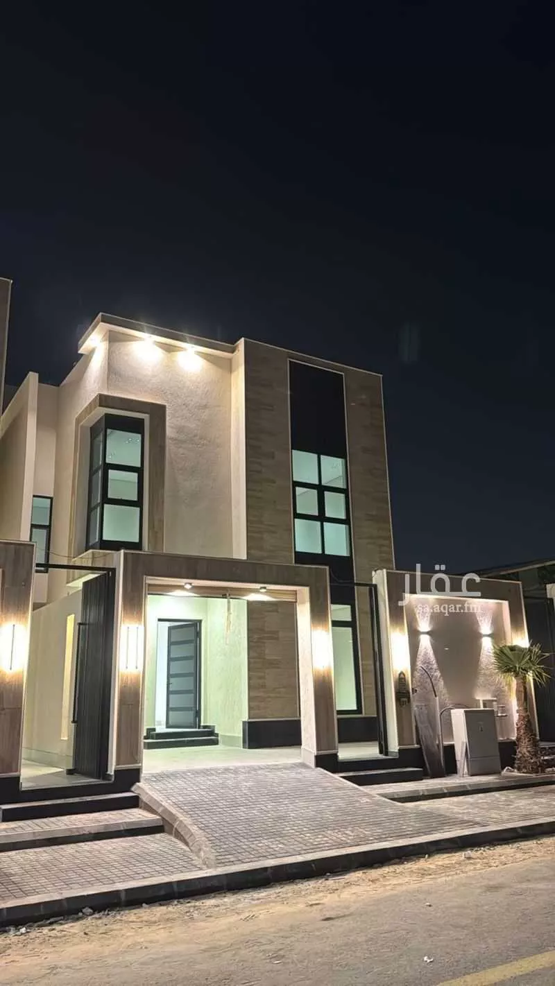 فيلا 8 غرف في الشرق 1