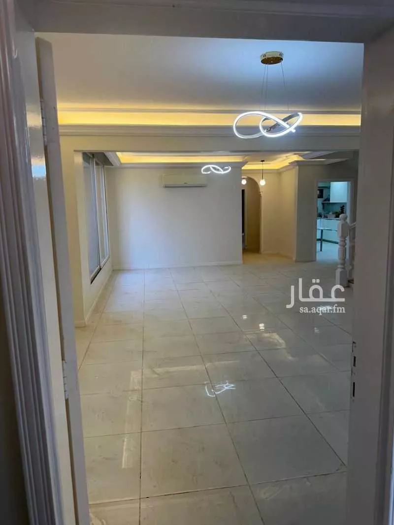 5 bedroom villa in At Taawon, Riyadh 4