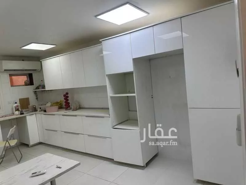 5 bedroom villa in At Taawon, Riyadh 11